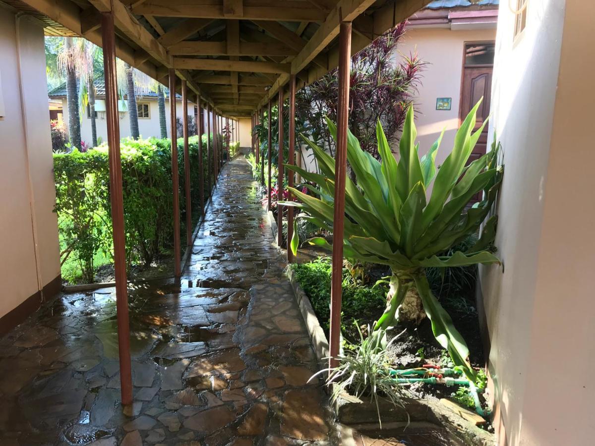 Ahadi Lodge Arusha Ngoại thất bức ảnh