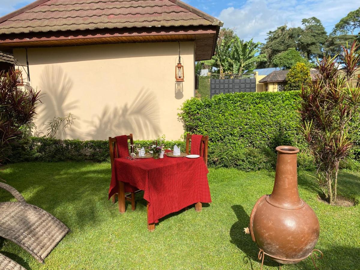 Ahadi Lodge Arusha Ngoại thất bức ảnh